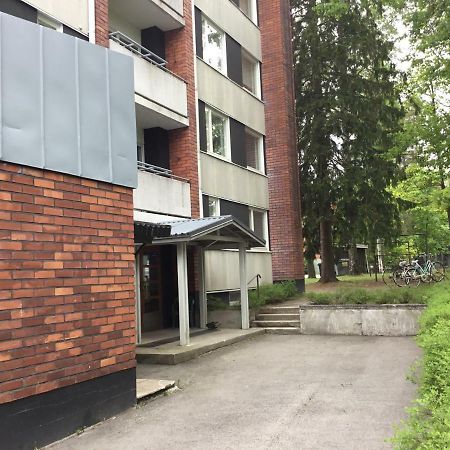 Апартаменты Yksio Uudenmaankatu Хювинкяя Экстерьер фото