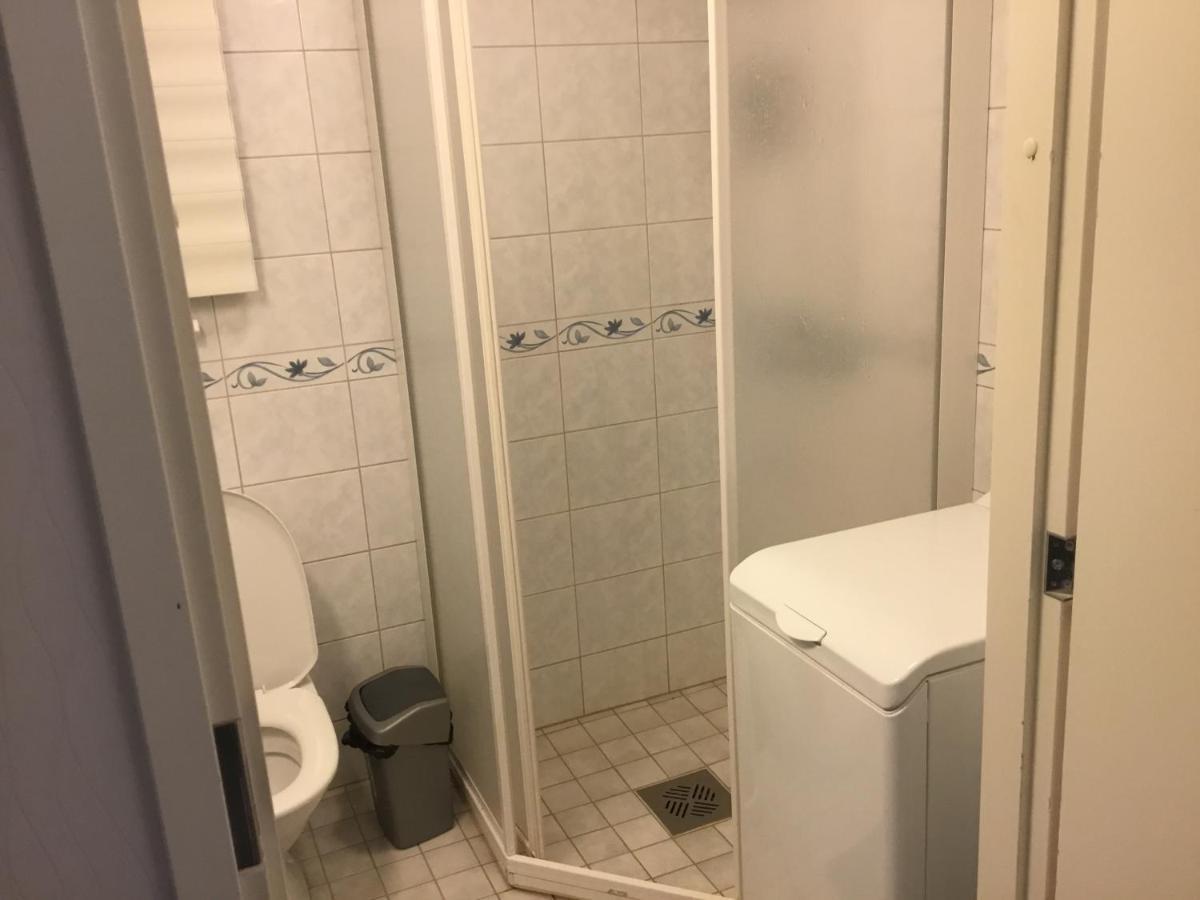 Апартаменты Yksio Uudenmaankatu Хювинкяя Экстерьер фото